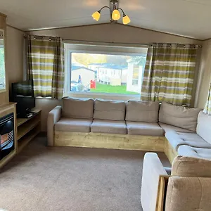 Holiday park Caravan In Haven Marton Mere